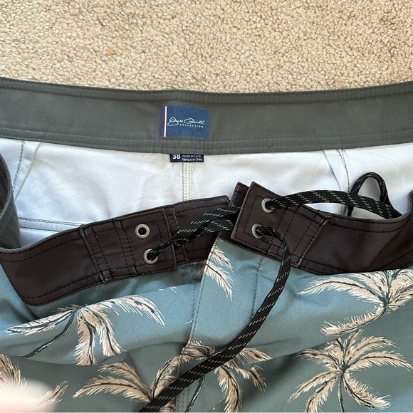 NWOT MENS SWIM TRUNKS - Picture 5 of 6